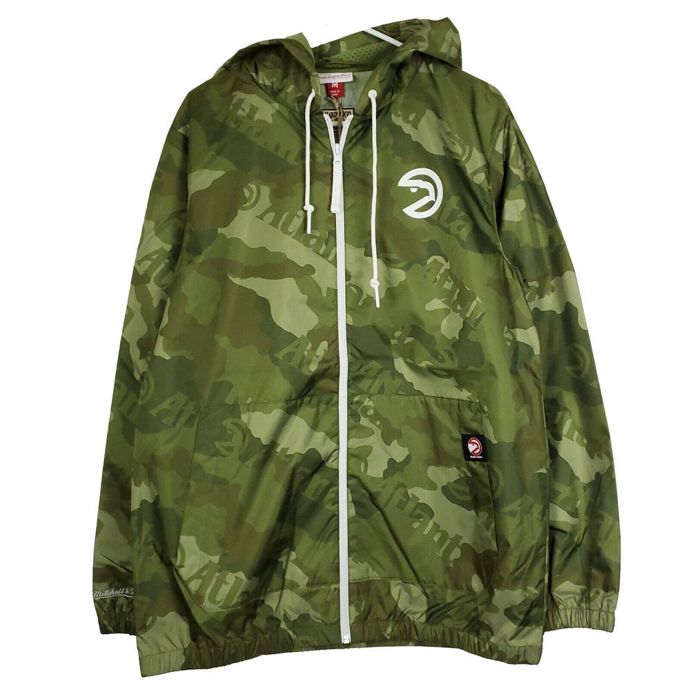 Atlanta Hawks Mitchell & Ness NBA M Medium Windbreaker Jacket Green Camo NWT‎